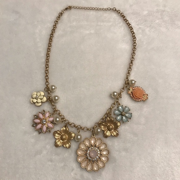 Mythologie Boho Statement Necklace - Picture 2 of 3